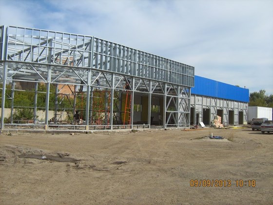 Architecture: Автосалон